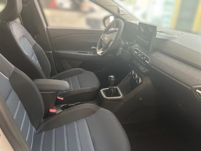 Fahrzeugabbildung Dacia Sandero III Journey Eco G 120 Technik+Winter+Dri