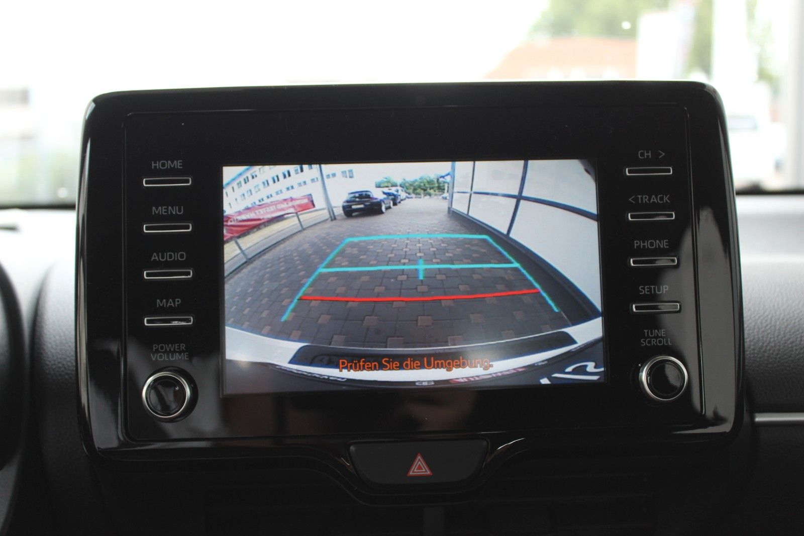 Fahrzeugabbildung Toyota Yaris 1.0 VVT-i Comfort inkl. Winterräder