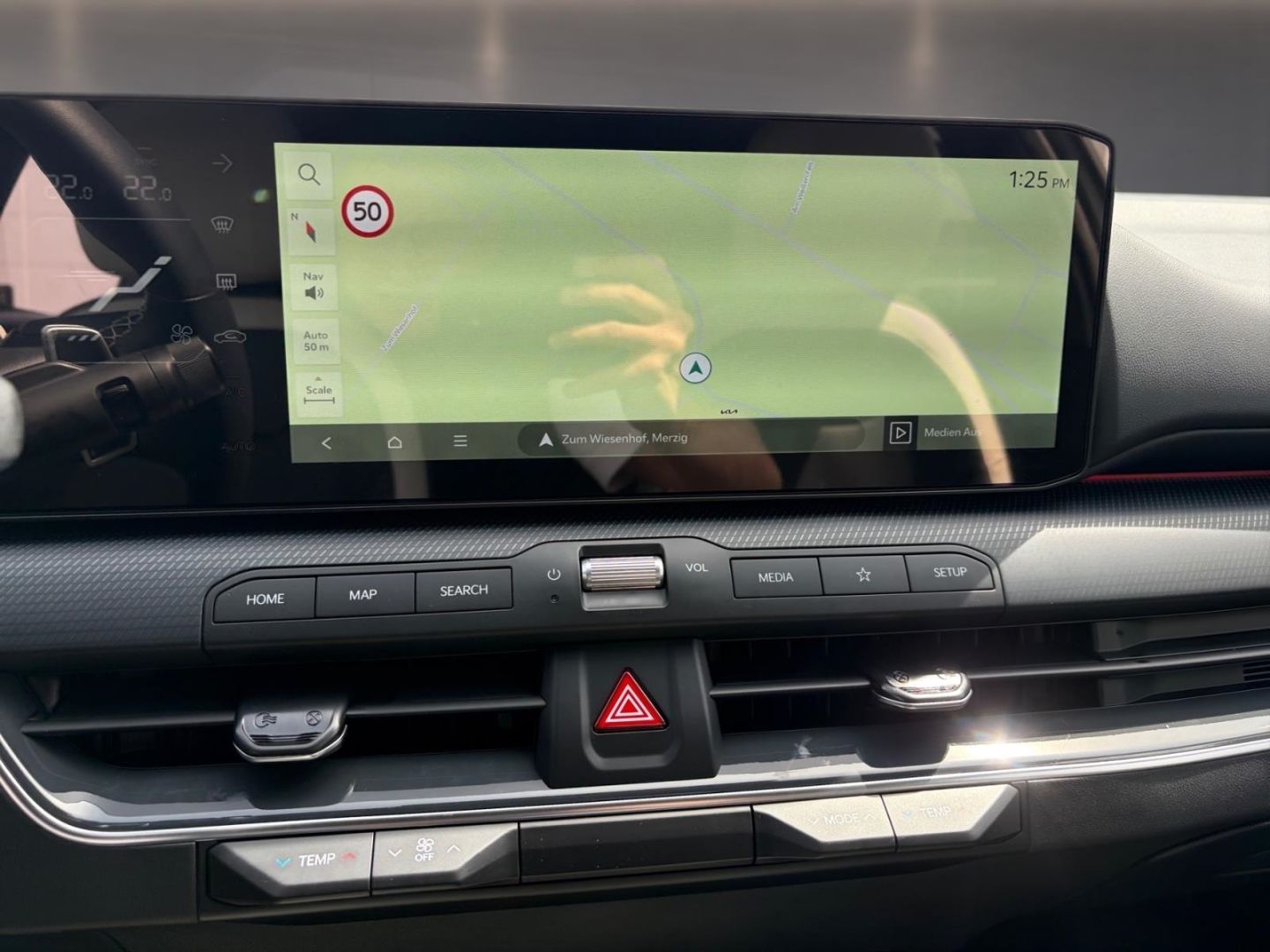 Fahrzeugabbildung Kia K4 SW 1.6 T-GDI 132 kW GT-Line HUD Navi Digitale