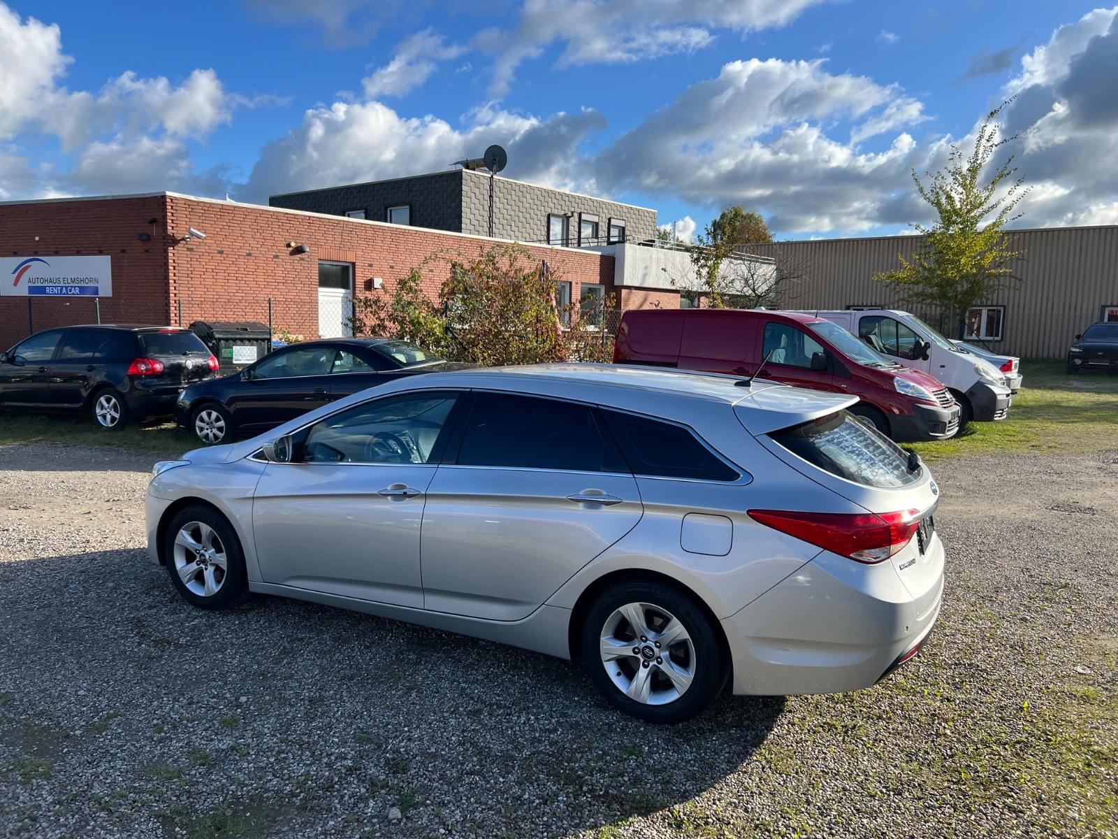 Hyundai i40 2013 — photo 25