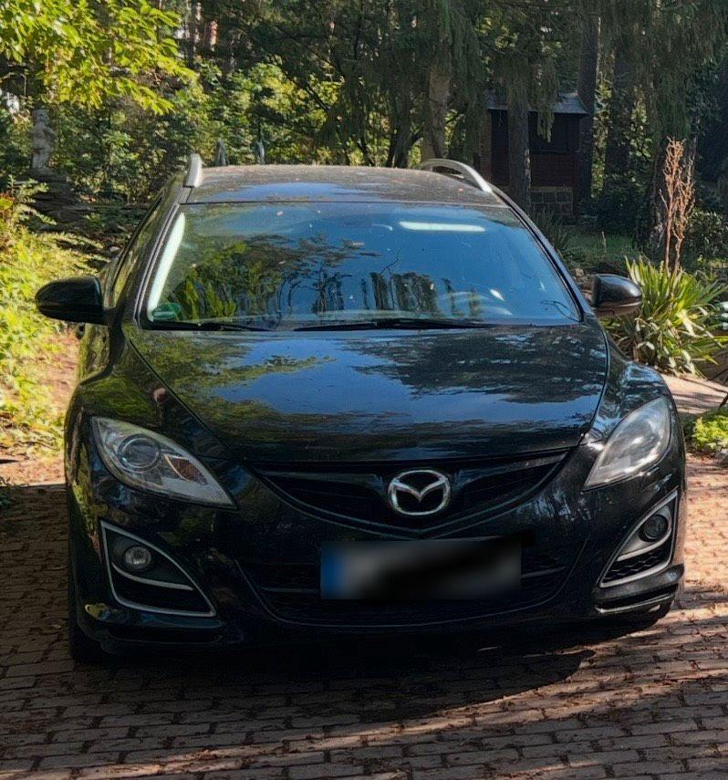 Mazda 2 2010 — rear view
