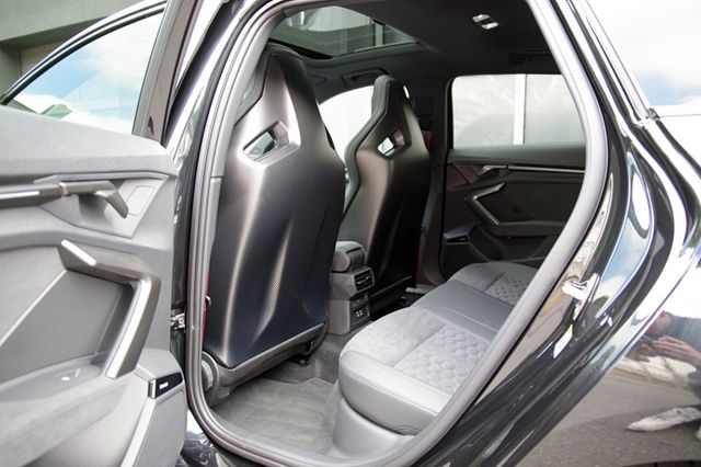 Audi RS 3 Sportback*Sporta,RS-Schalensitze,SONOS,PANO