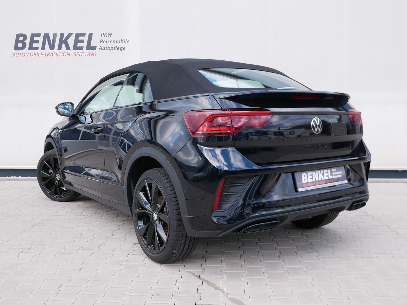 Fahrzeugabbildung Volkswagen T-Roc Cabrio 1.5 R-Line NEU55T Matrix Standhz DC