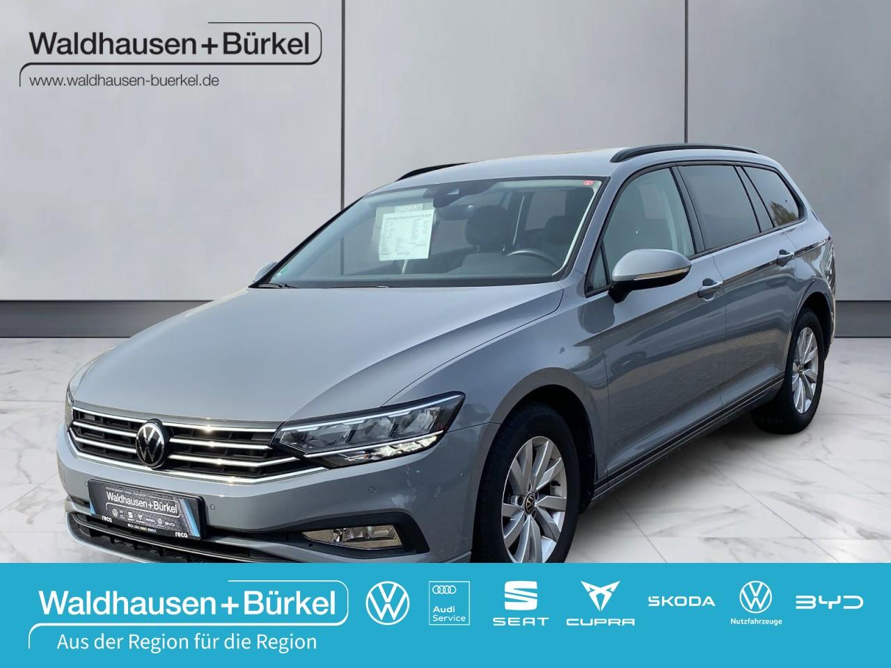 Volkswagen Passat Variant 2.0 TDI DSG+AHK+Navi+LED+RFK+ACC+