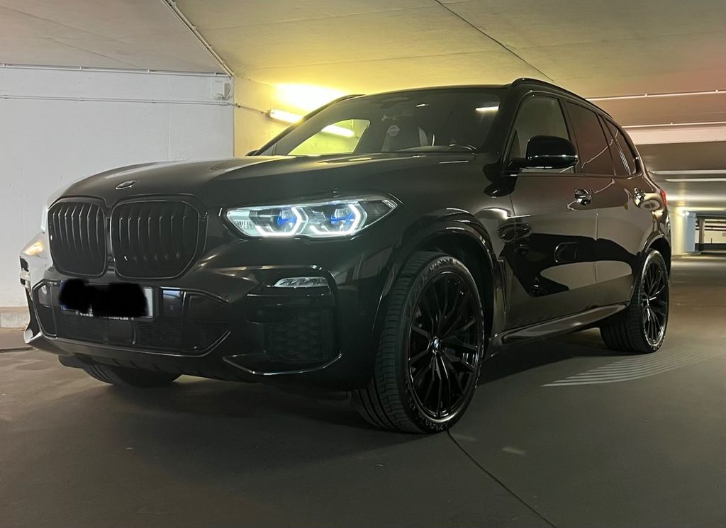 Image of BMW X5
