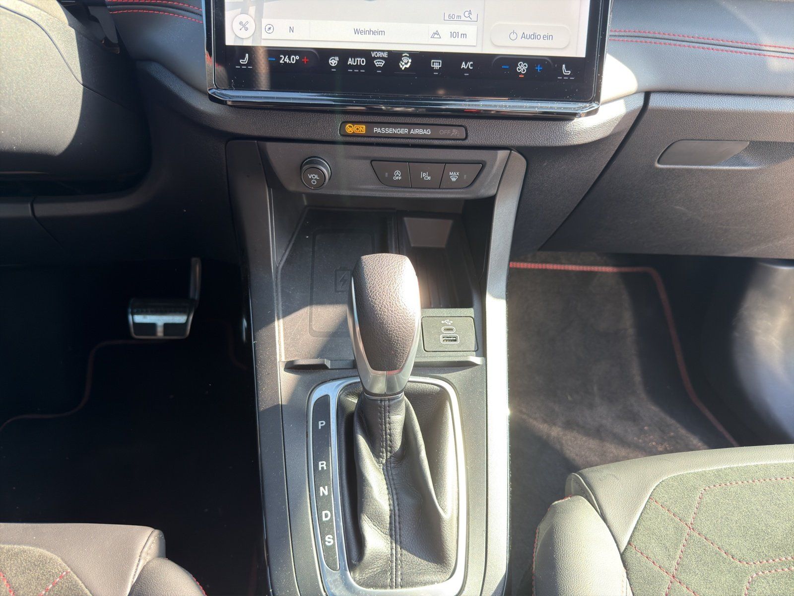 Fahrzeugabbildung Ford Puma 1.0 ST-Line X Aut./MATRIX/ACC/KAMERA/NAVI/