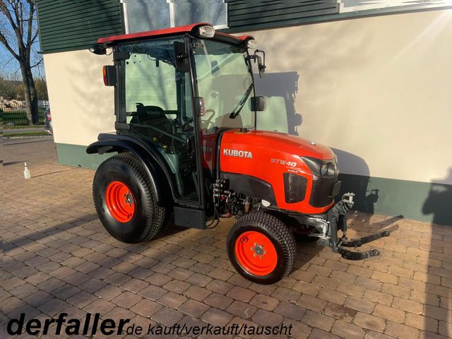 Kubota STW40 Allrad Schlepper