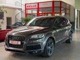 Audi Q7 3.0 TDI quattro s-line *AHK+STHZ+MEMORY - Audi Q7 aus 2011: Line