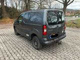 Peugeot Partner L1 Komfort 4x4 - Peugeot Partner aus 2014