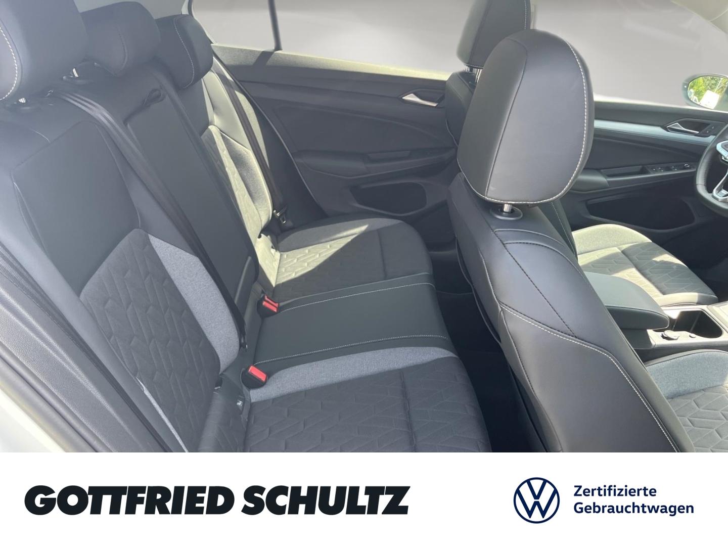 Volkswagen Golf VIII 1.5 eTSI DSG Goal Navi ACC AHK, миниатюра 7