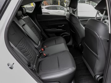 Hyundai Tucson 1.6 Select 2WD Digitales Cockpit Navi