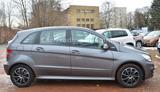Mercedes-Benz B 160 Klima Sitzheizung AHK nur 46 Tkm Tüv neu - Mercedes-Benz B 160 mit Benzin-Antrieb