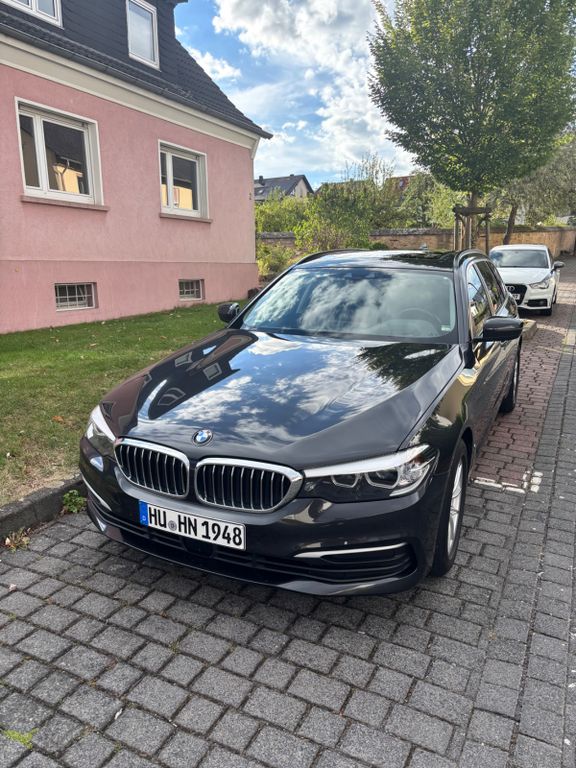 Image of BMW 530