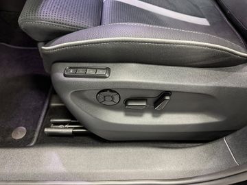 Fahrzeugbestand 13 Skoda Kodiaq 1.5 TSI Sportline AHK "sofort verfügbar"