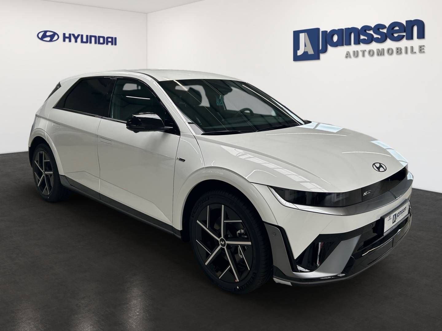 Fahrzeugabbildung Hyundai IONIQ 5 (MY27) 84 kWh 2WD (229 PS) N Line X