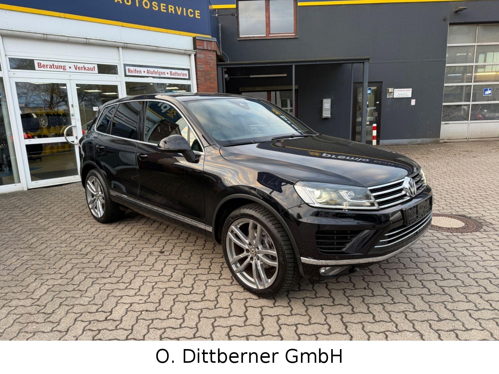 Volkswagen Touareg3,0 TDI R-Line Terrain AHK Pano LESEN!!!