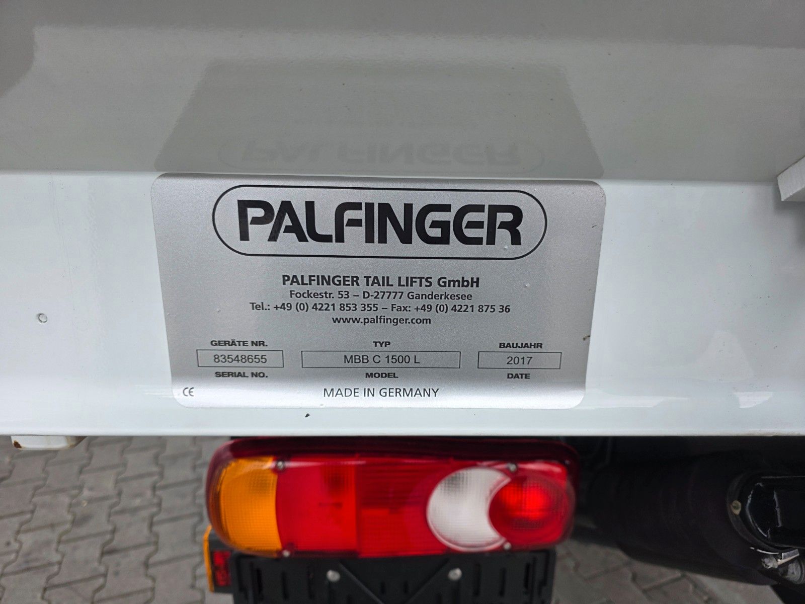 Fahrzeugabbildung Iveco Eurocargo ML120E25 LBW Palfinger 1.500kg