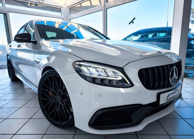 Mercedes-Benz C 63 S AMG*PANORAMA*BURMESTER*MEMORY*CARBON*