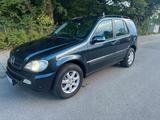 Mercedes-Benz Mercedes ML 270cdi neue TÜV 20 Jahre in Be... - gebrauchte Mercedes-Benz ML 270 aus dem Jahr 2005