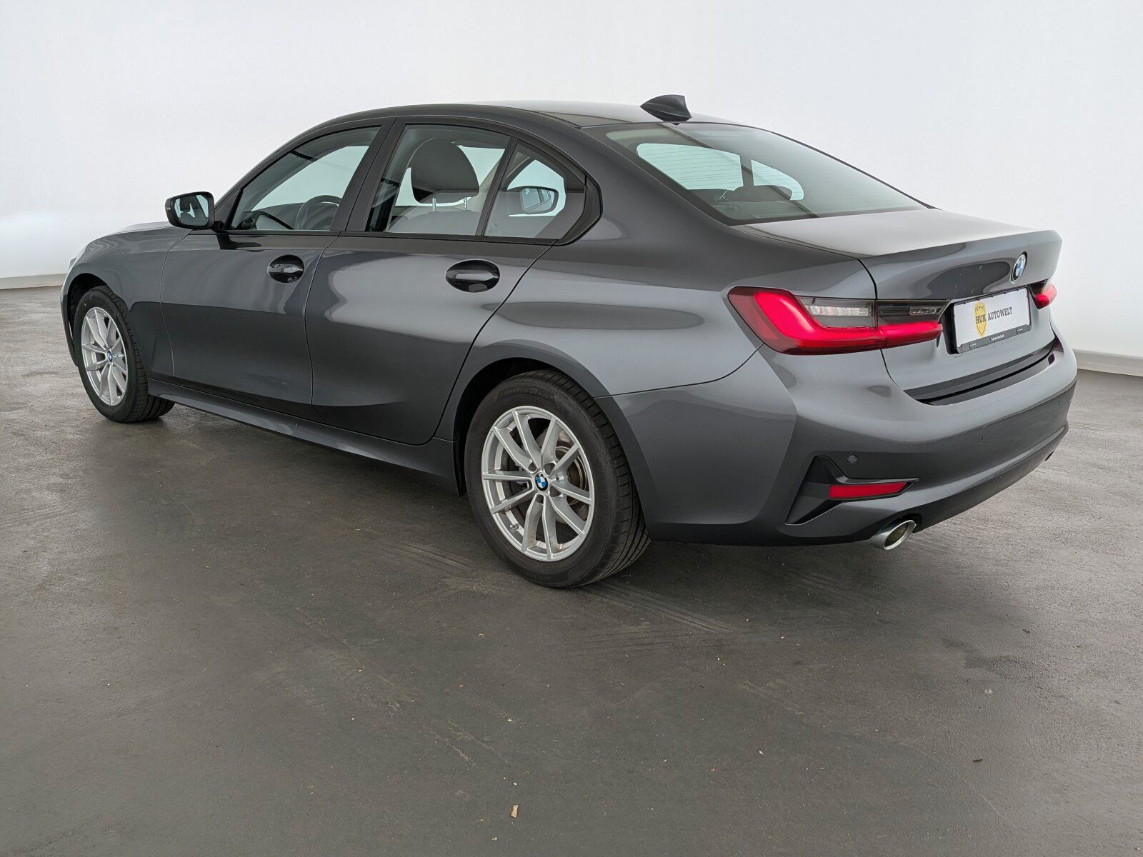 BMW 320 d Mild Hybrid xDrive Advantage LED+NAVI+SHZ+ foto 9