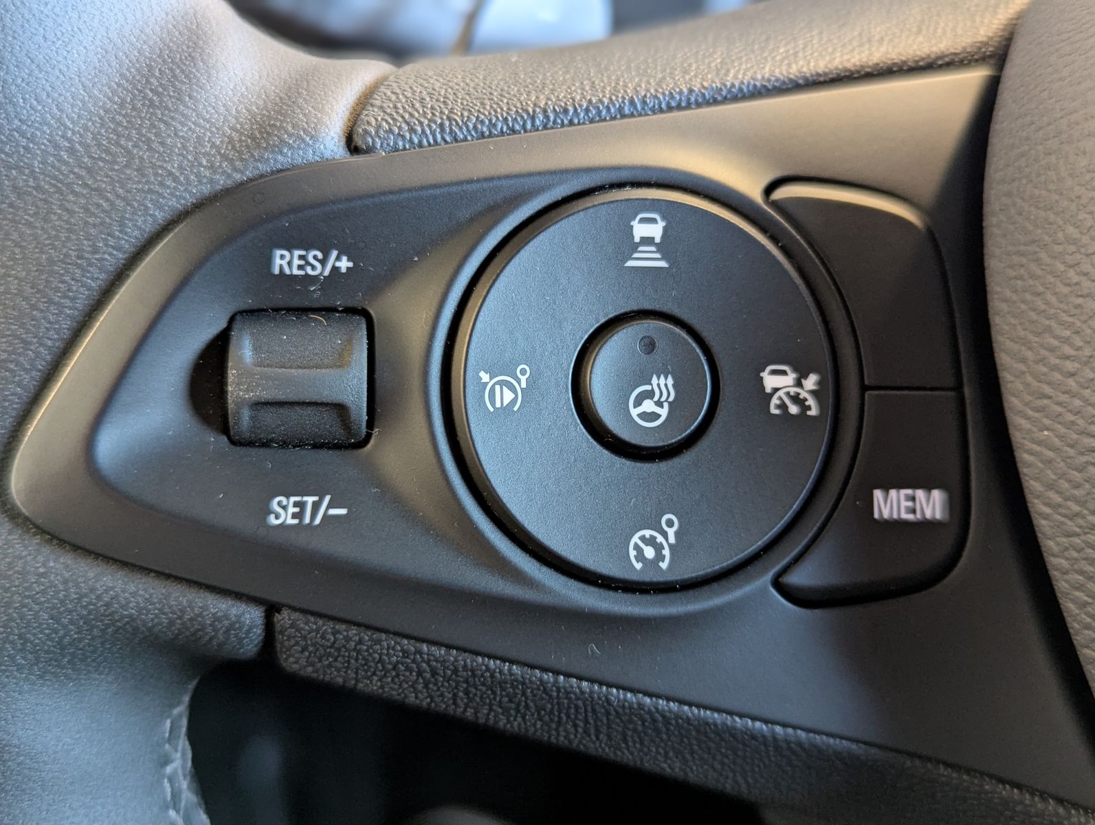 Fahrzeugabbildung Opel Corsa GS 1.2 Turbo LED Navi ACC Kamera Carplay