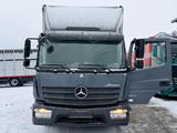 Mercedes-Benz ATEGO 823 - Mercedes-Benz Pritsche + Plane Atego