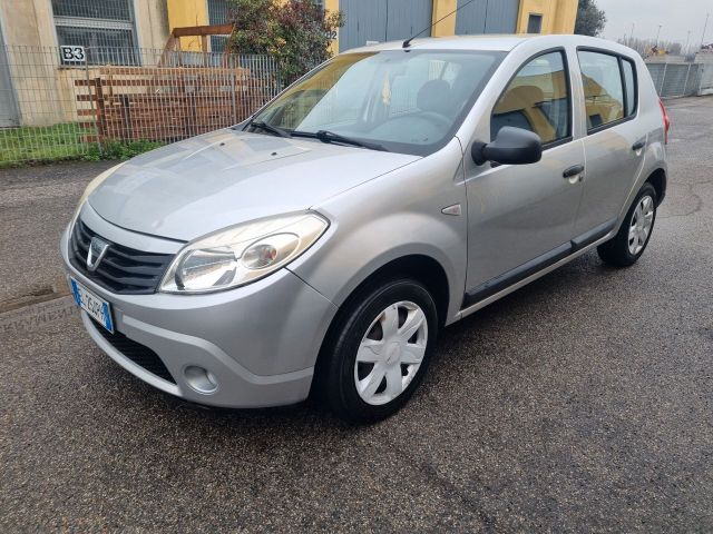 Dacia Sandero 1.2 16V GPL 75CV