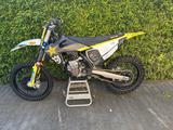 Husqvarna FC 450 Rockstar Edition Factory Modell - HUSQVARNA FC 450