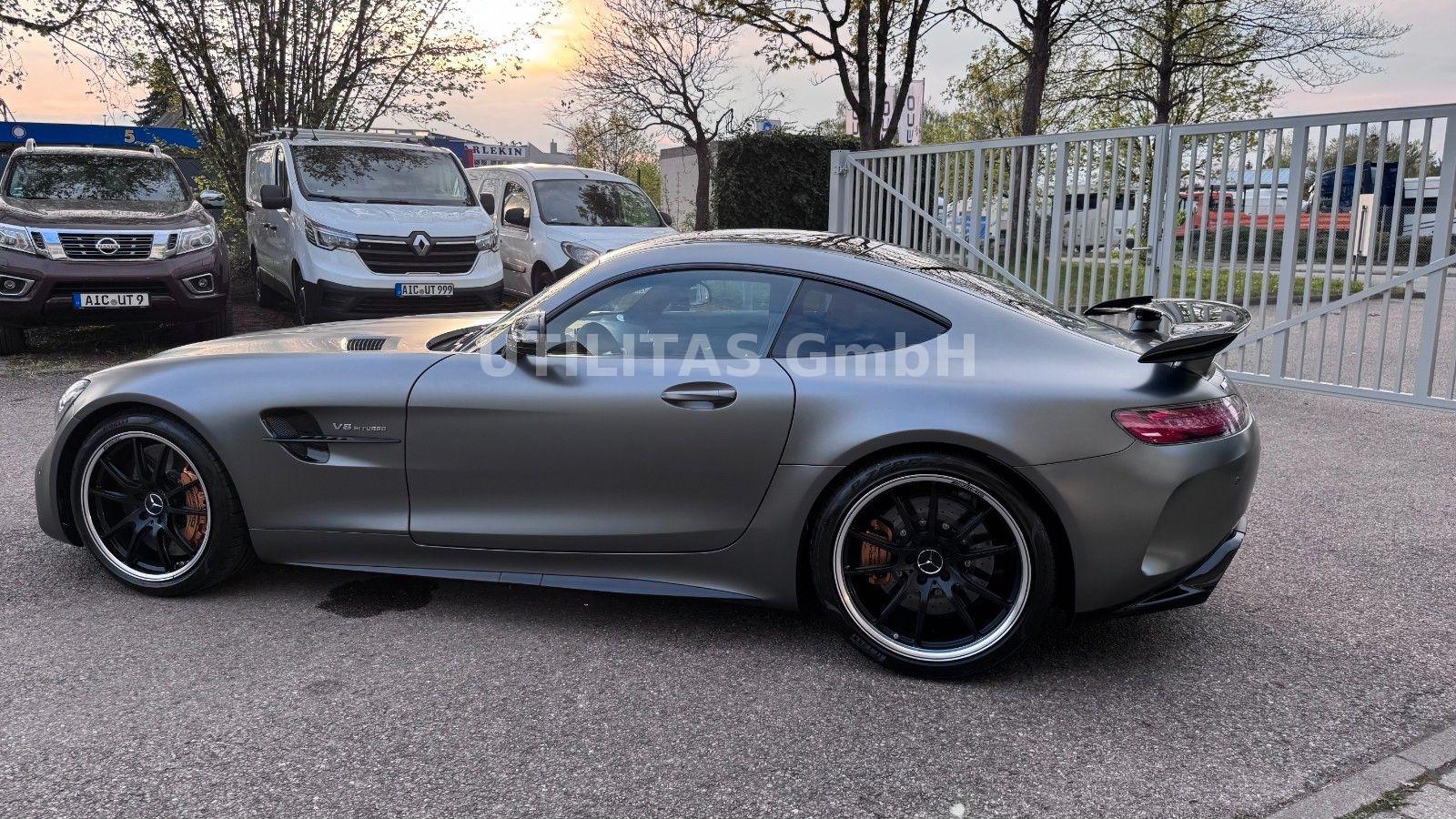 Mercedes-Benz AMG GTR | Carbon | Keramik | Burmester | designo