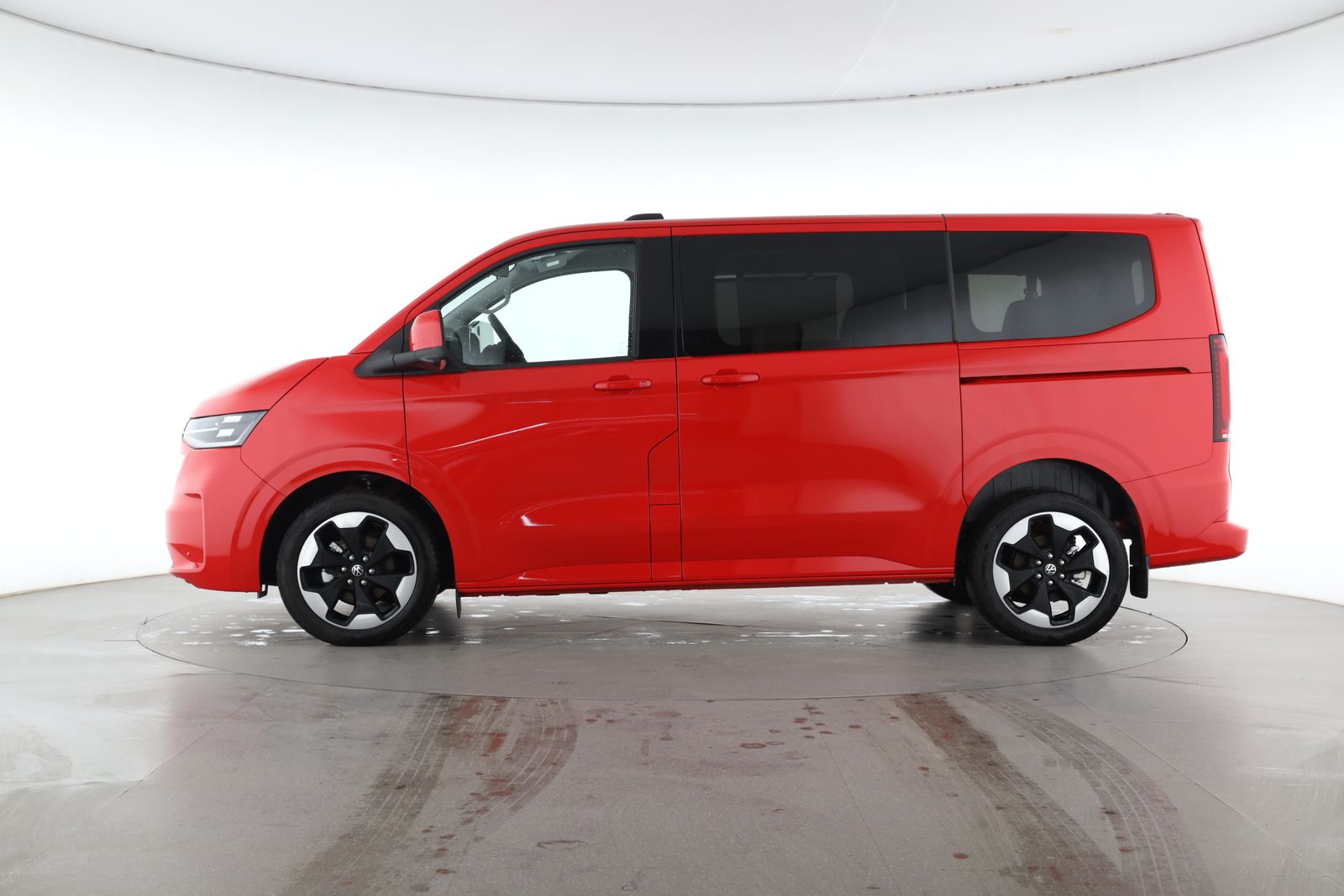 Volkswagen T7 Caravelle - Bild 3