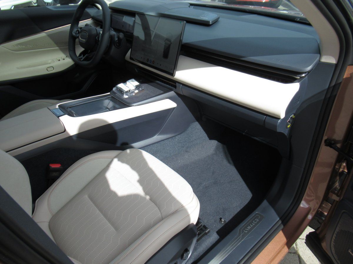 Lynk&Co 08 - Bild 11