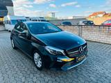 Mercedes-Benz A 180 BlueEfficiency 7G-DCT*LED*TÜV NEU - Mercedes-Benz A 180: 7g Dct