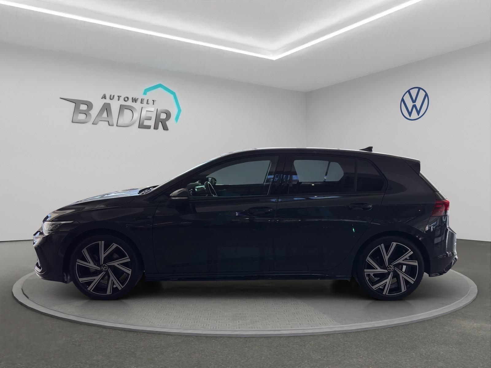 Volkswagen Golf VIII Lim. ACC AHK RFK LED R-Line eTSI