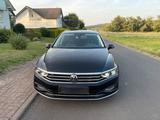 Volkswagen Passat VAR 20TDI ELEG|LEDER|NAV... - Volkswagen Passat: 20v