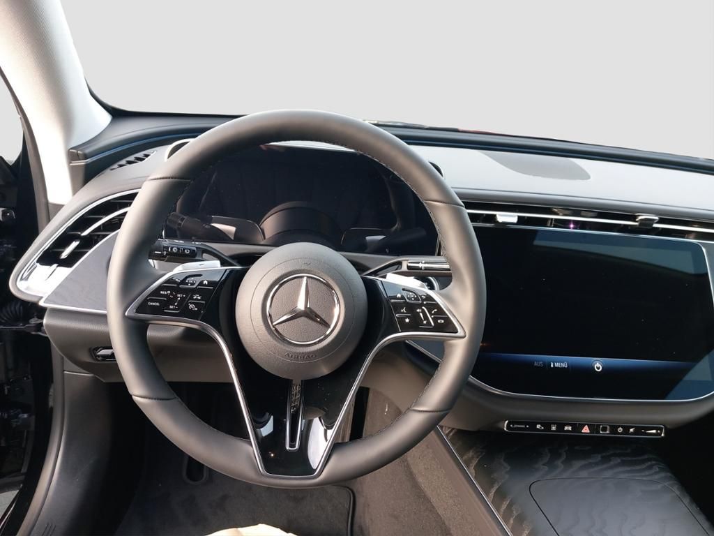 Fahrzeugabbildung Mercedes-Benz E 200 d T TAXI Standheizung*Kamera*LED*