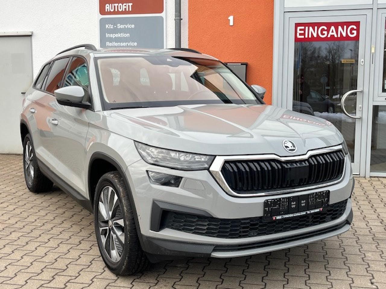 Skoda Kodiaq Tour AHK LED LM 19 EL Heckk.