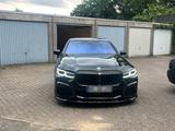 BMW 750i V8 G12 - BMW 750: 750i V12