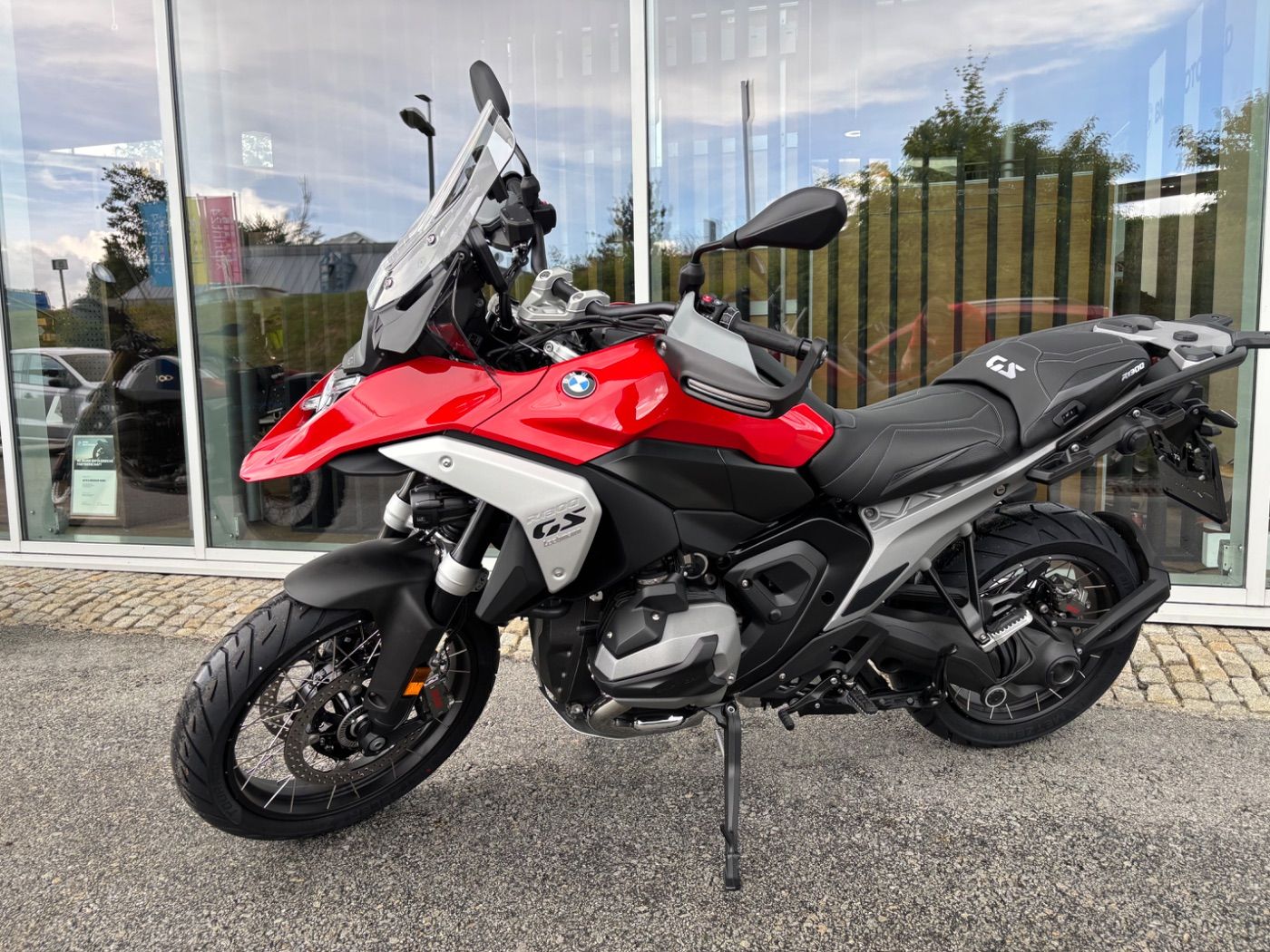 Fahrzeugabbildung BMW R 1300 GS 4 Pakete ASA