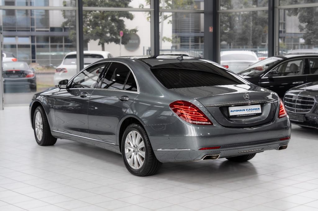 Mercedes-Benz S 400