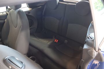 MINI Cooper 1.6 Cabrio PDC+ISOFIX+KLIMA+ALU