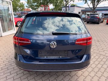 Volkswagen Passat Variant - 6