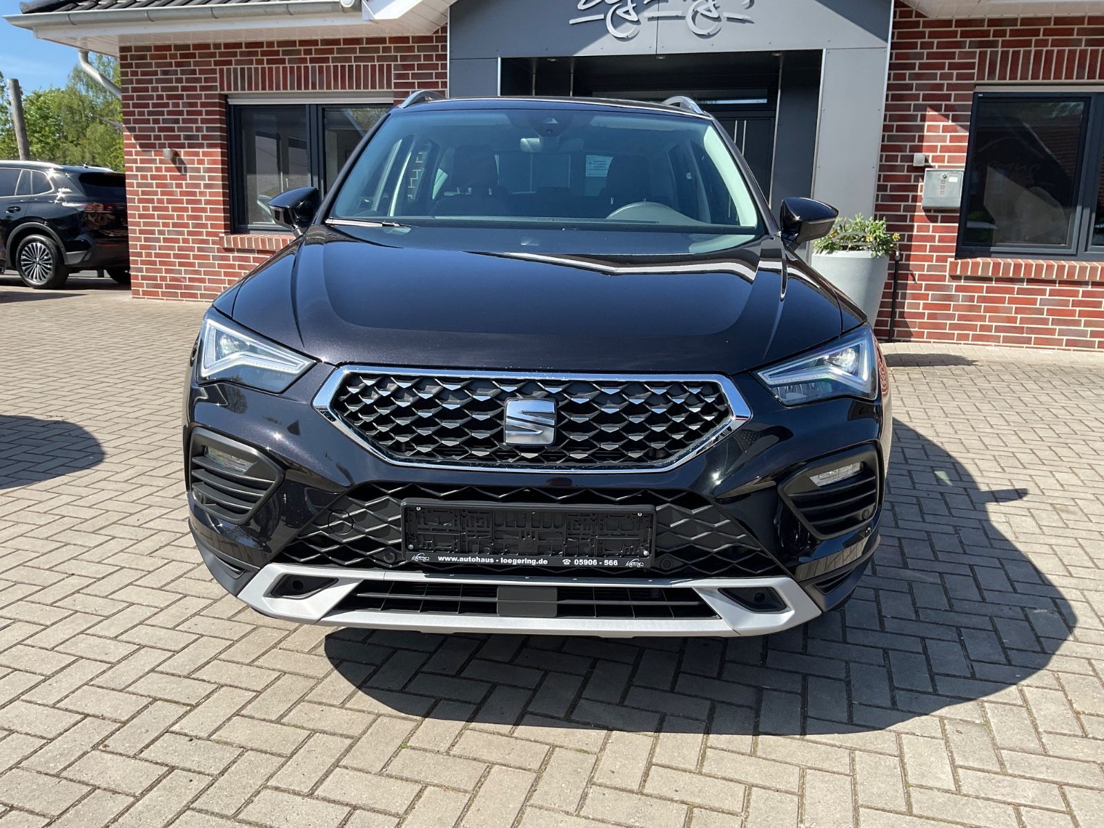 Fahrzeugabbildung SEAT Ateca 1.5 TSI Xperience DSG,Kamera,Navi,LED