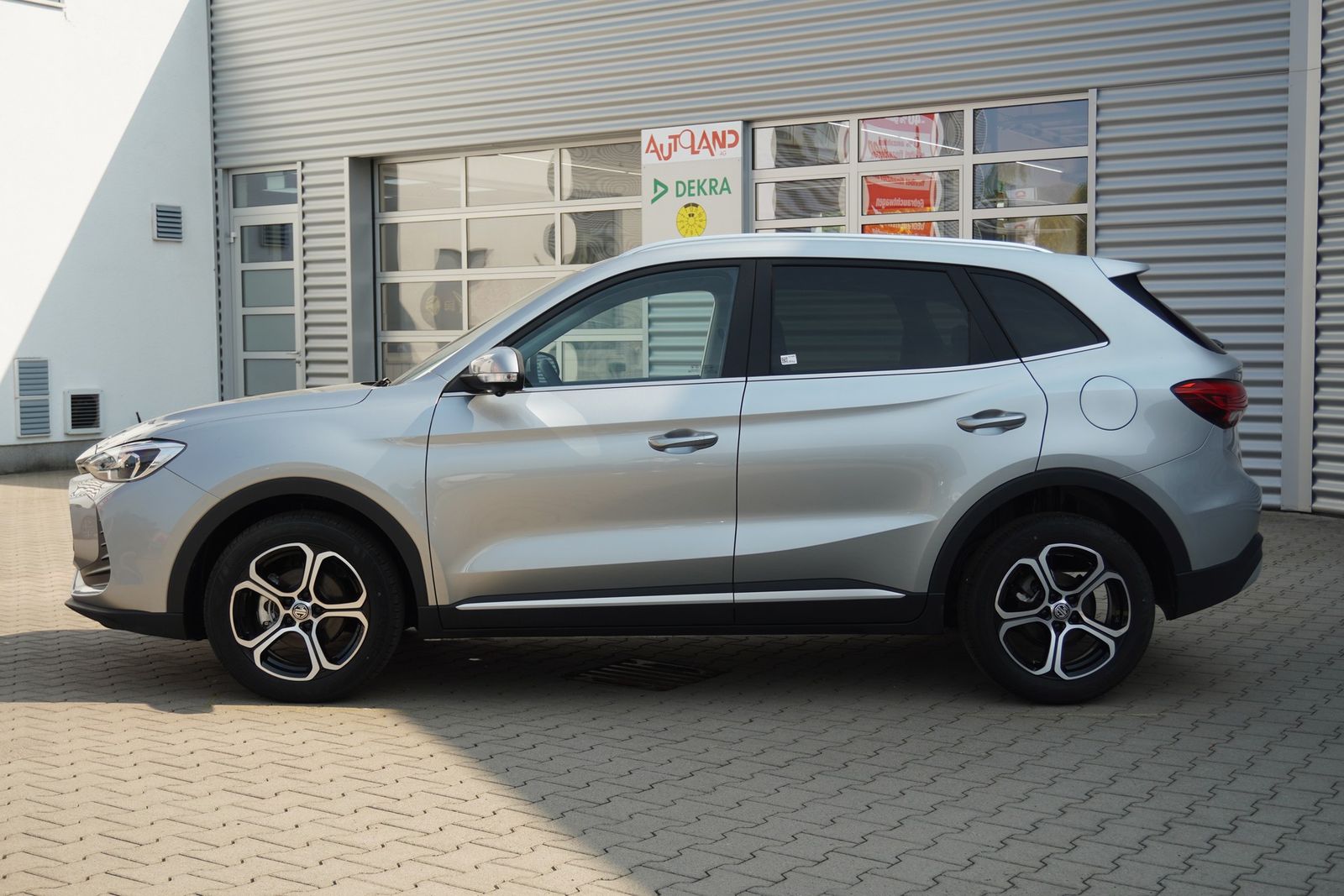MG ZS