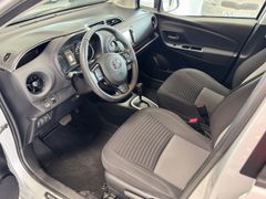 TOYOTA Yaris Hybrid Comfort /Rückfahrkamera/Tempomat TOYOTA Yaris Hybrid Comfort /Rückfahrkamera/Tempomat