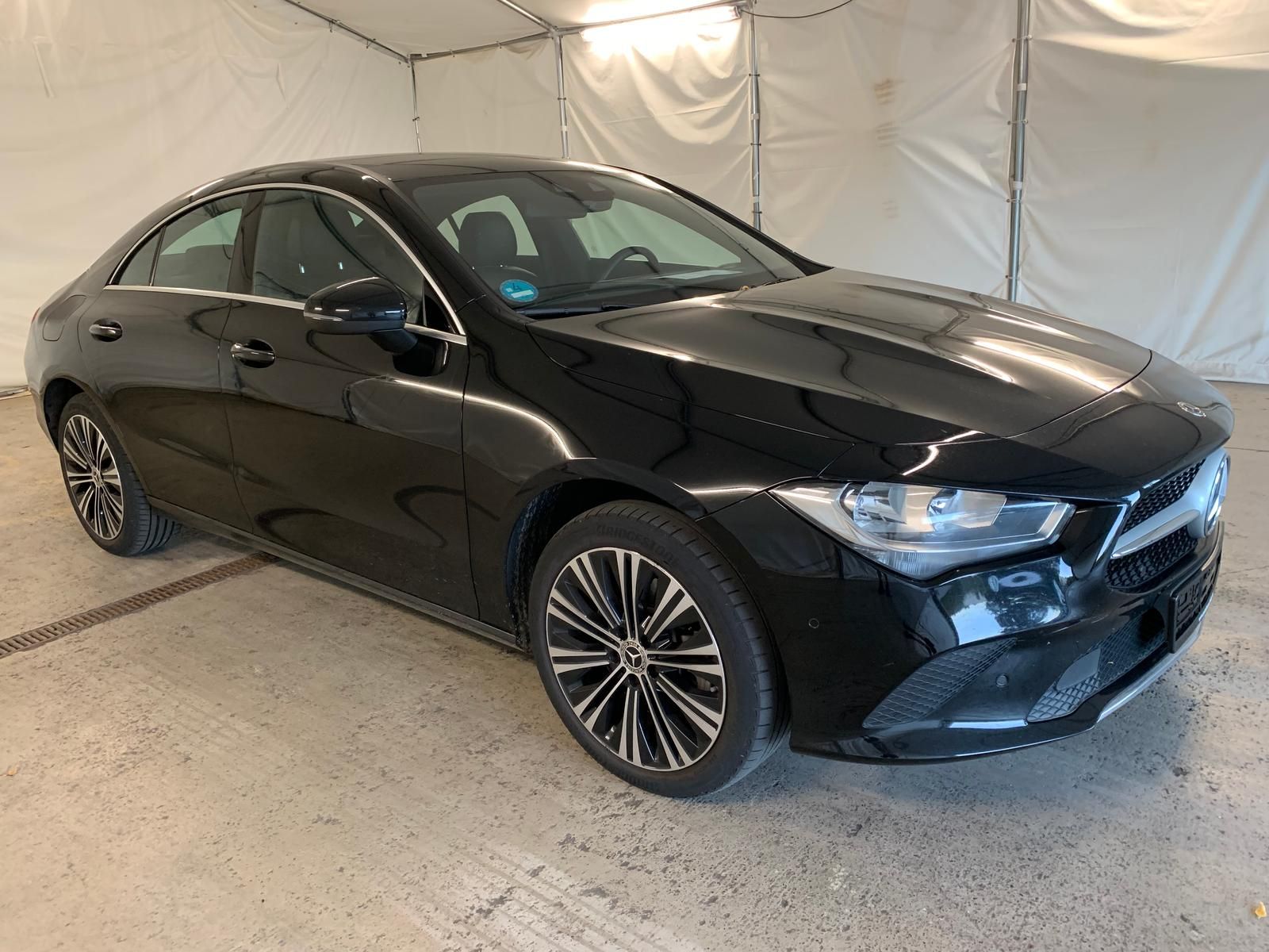 Mercedes-Benz CLA 250 Coupé Progressive Widescreen 18 Navi foto 2