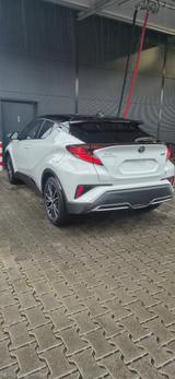 Toyota C-HR 2.0-l-VVTi Hybrid GR Sport Black Editio... - gebrauchte Toyota C-HR aus dem Jahr 2021