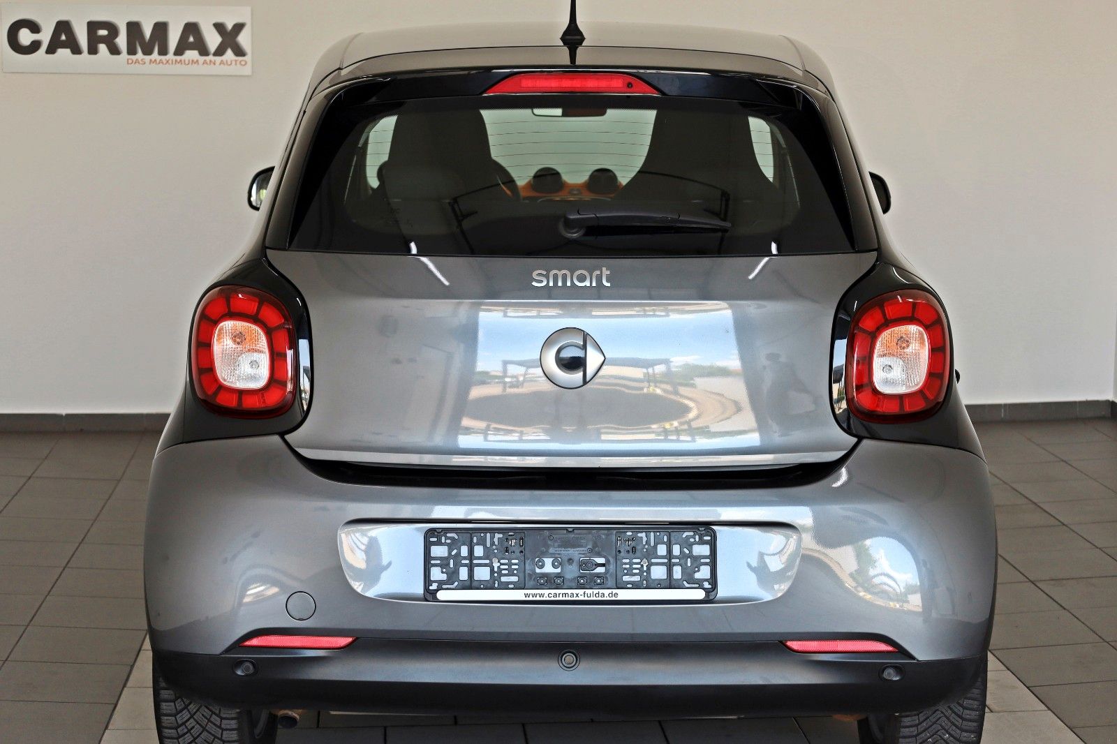 Fahrzeugabbildung Smart ForFour Passion Navi,SH,PDC, Allwetterreifen