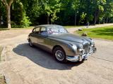 Jaguar Daimler 2,5 V8 *Linkslenker* 1963 - Autos aus dem Jahr 1963