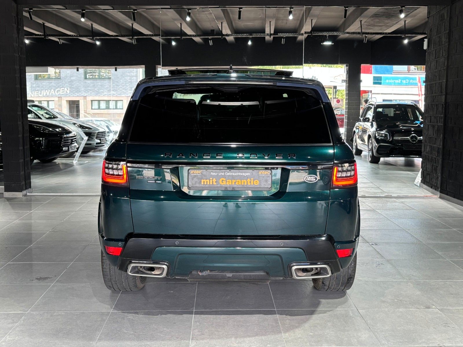 Fahrzeugabbildung Land Rover Range Rover Sport D350 /PANO/MERIDIAN/KEYLESS