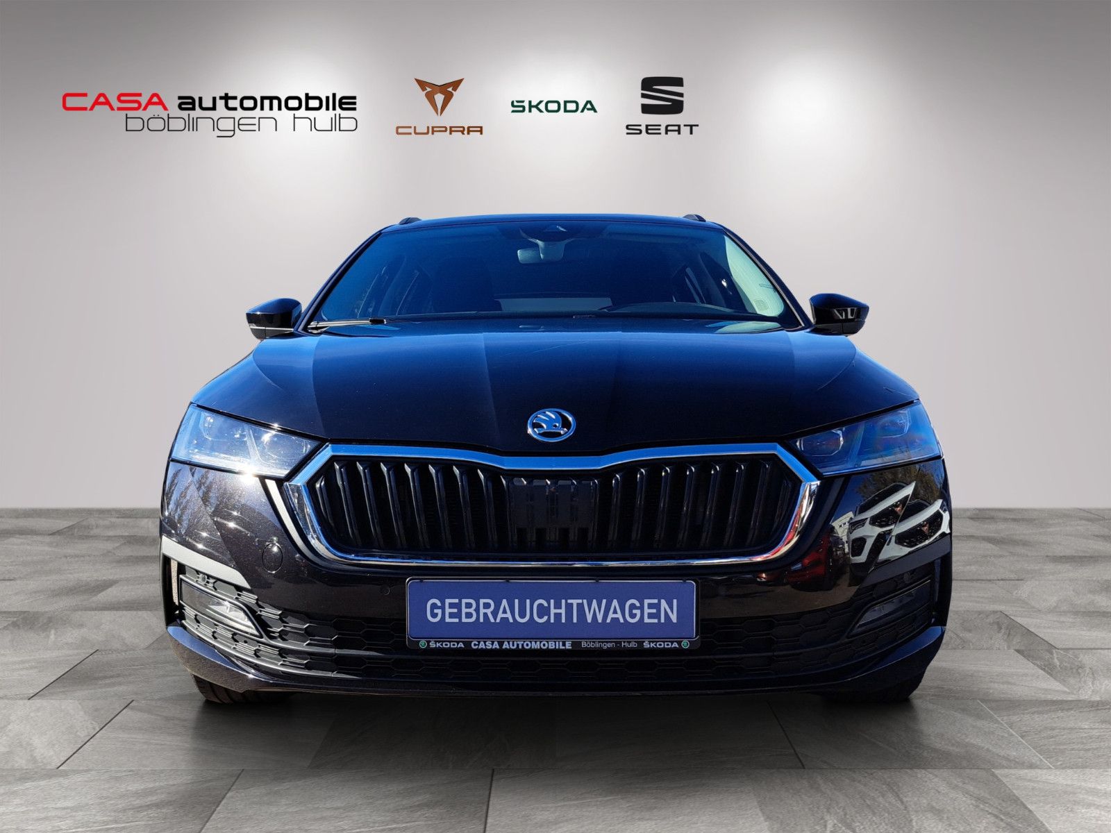 Octavia Combi Tour 2.0 TDI DSG AHK Navi